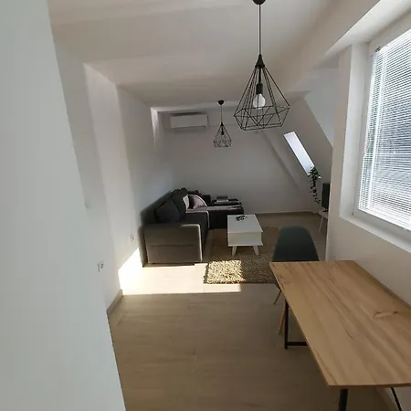 Apartment Close To Town Centar *