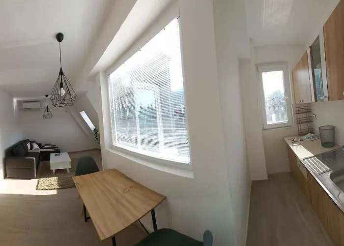 Close To Town Centar